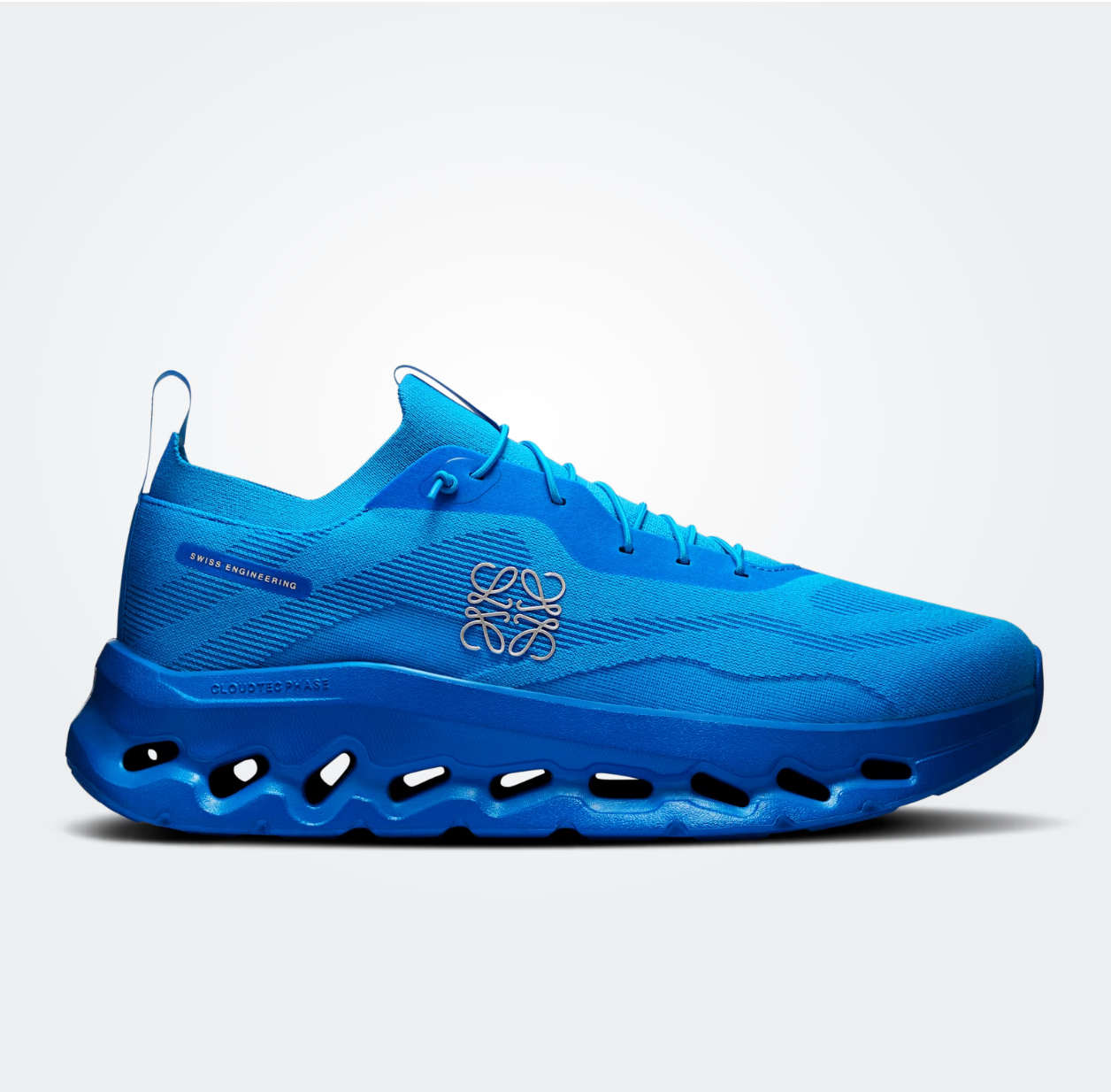 Cloudtilt LOEWE Blue